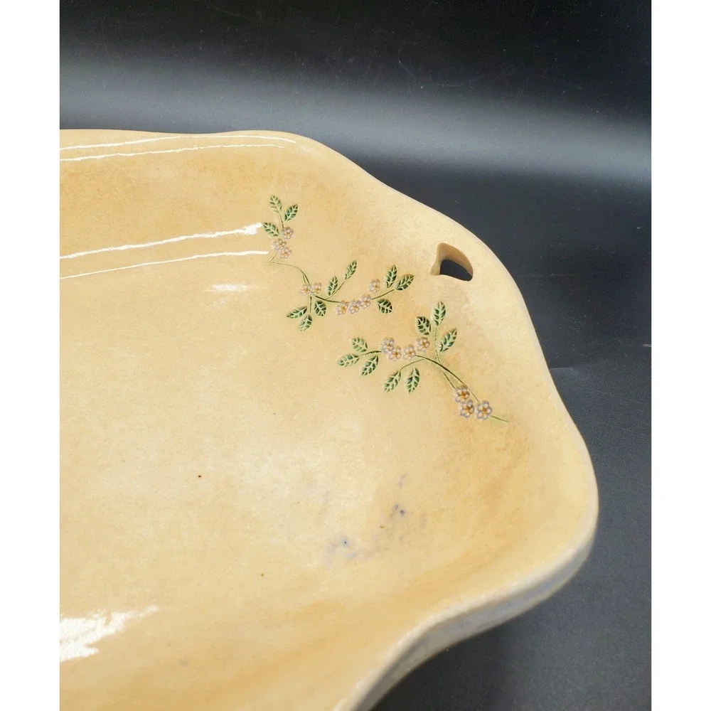 Mountain Meadows Pottery Square Ceramic 11
